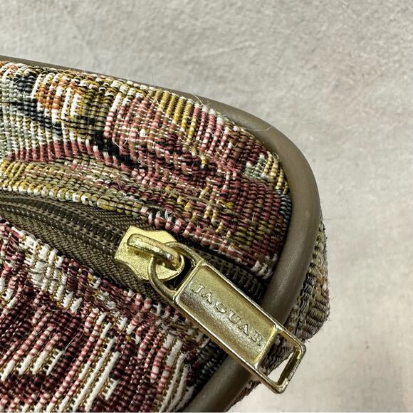 Jaguar JC Penneys vintage floral tapestry travel toiletry/makeup zip up bag - Picture 3 of 10